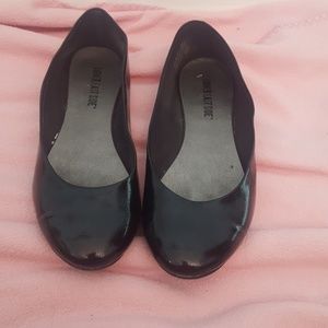 Black flats